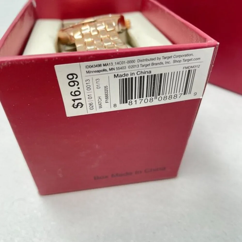 Merona Rose‎ Gold-Tone Crystal Inlay Analog Womens Watch New